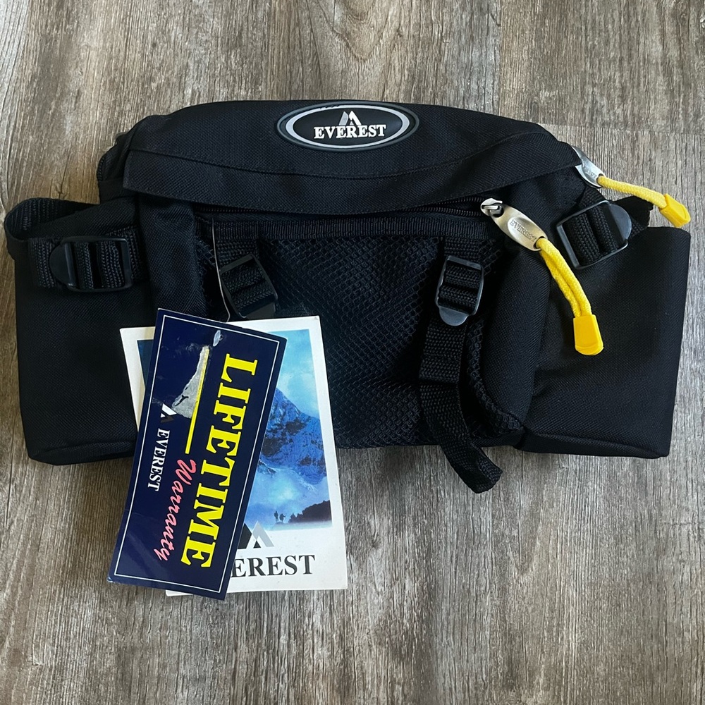 Everest Bottle Carrier